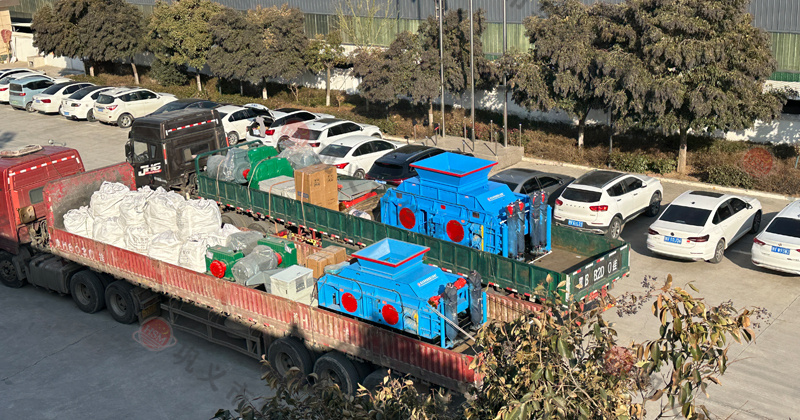 山石对辊制砂机 山石对辊制砂机